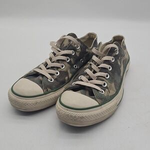 Converse Chuck Taylor All Star Woman's 8 Camo Gray Low Top Sneakers